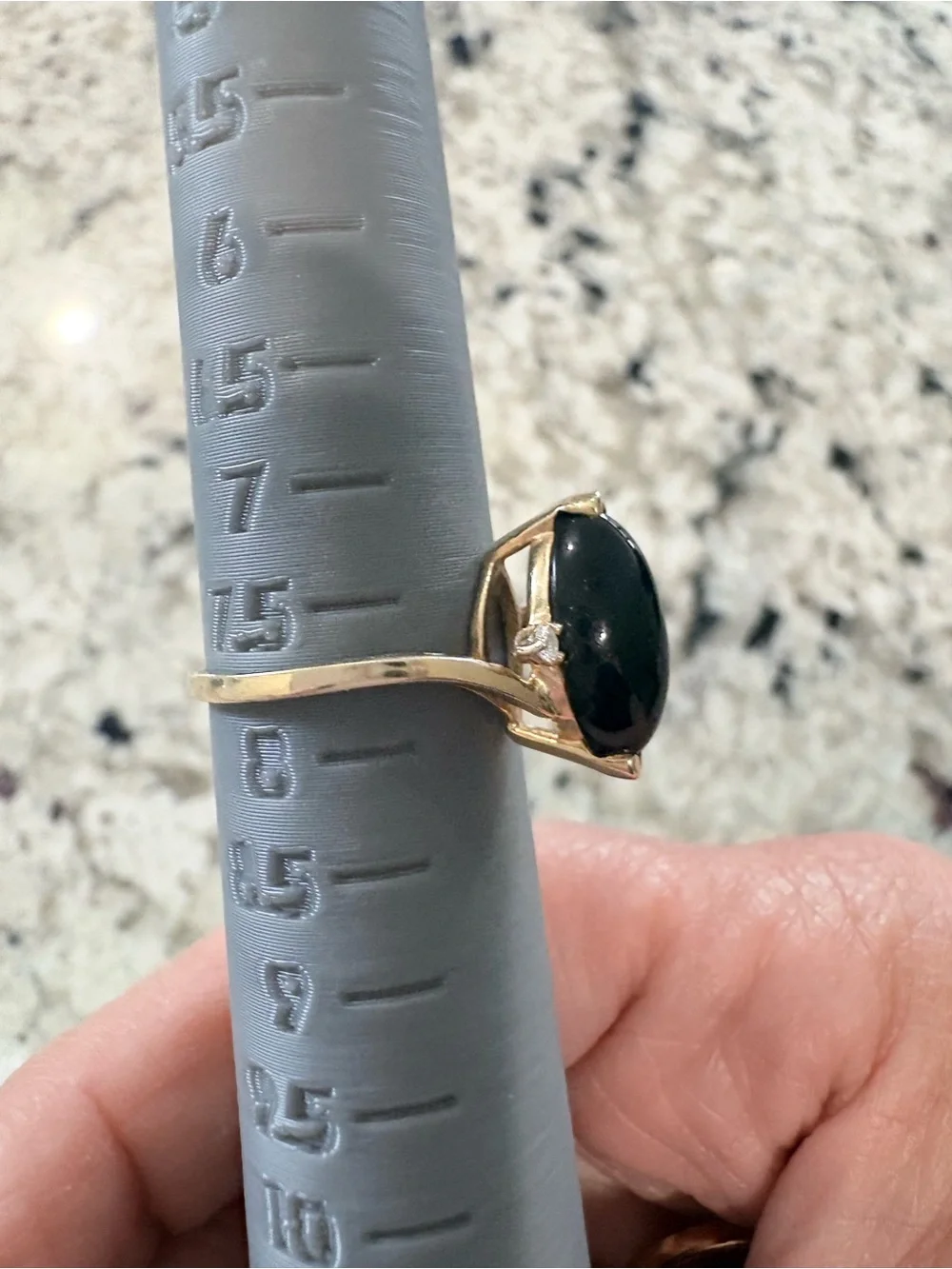 10K solid gold Onyx cabochon ring with diamonds in EXCELLENT condition size 7.75
